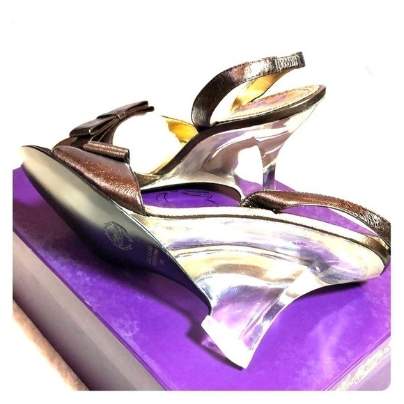 NEW-HALE Bob Acrylic Heels Brown Slingback Sandals - Picture 5 of 8